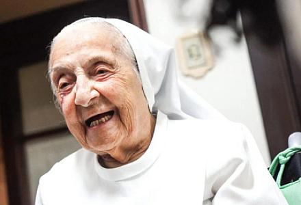 Dünyanın ən yaşlı insanı vəfat edib