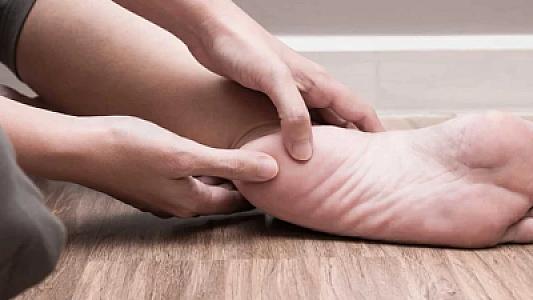 Daban çatlarını yox etmək mümkündür!