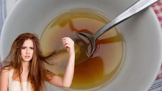 Saçı sirkə ilə yumaq: