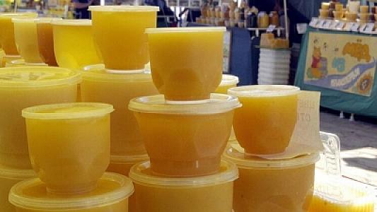 Təbii balı saxtadan ayırmağın çox sadə üsulu: