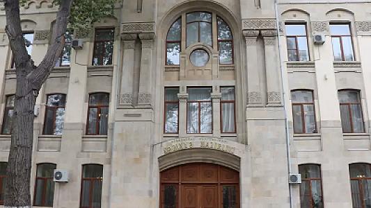 Səhiyyə Nazirliyi Aparatının işçilərinin