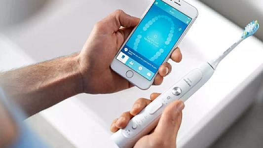 Ərinin xəyanətini diş fırçası sayəsində