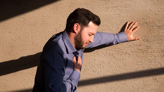 Britaniyalı həkimlər infarktın ən çox baş verdiyi