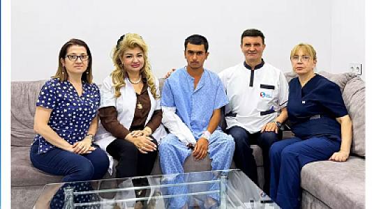 İlanın sancdığı 20 yaşlı gənci həkimlər