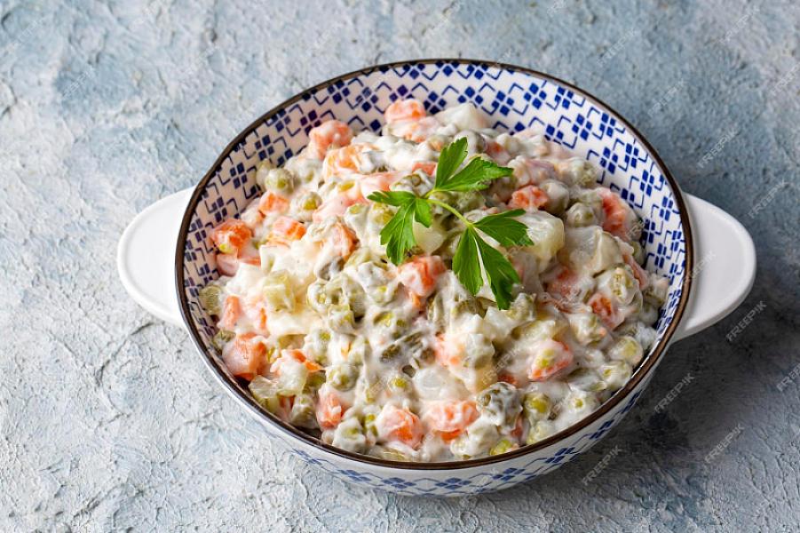 Yeni il salatlarını neçə gün saxlamaq olar?