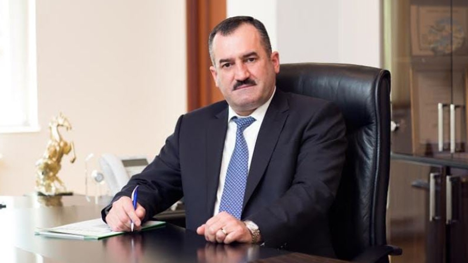 Klinika rəhbərinin ölkədən çıxışına "stop" qoyuldu -