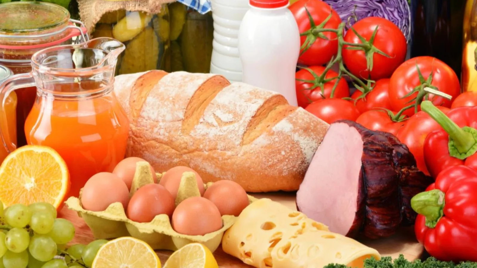 Dünyada yalnız bir ölkə özünü ərzaqla