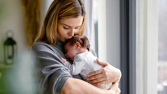 Ananın yaşının uşaqların sağlamlığına necə təsir etdiyi