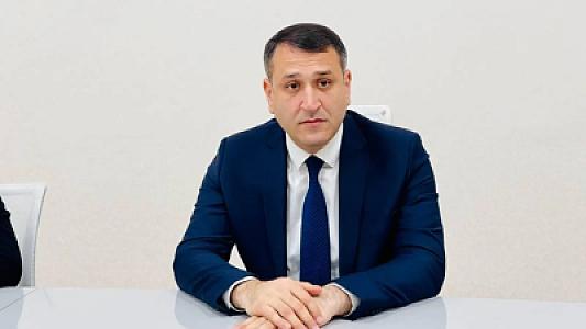 Nazir Məhsəti Allahyarovaya yüksək