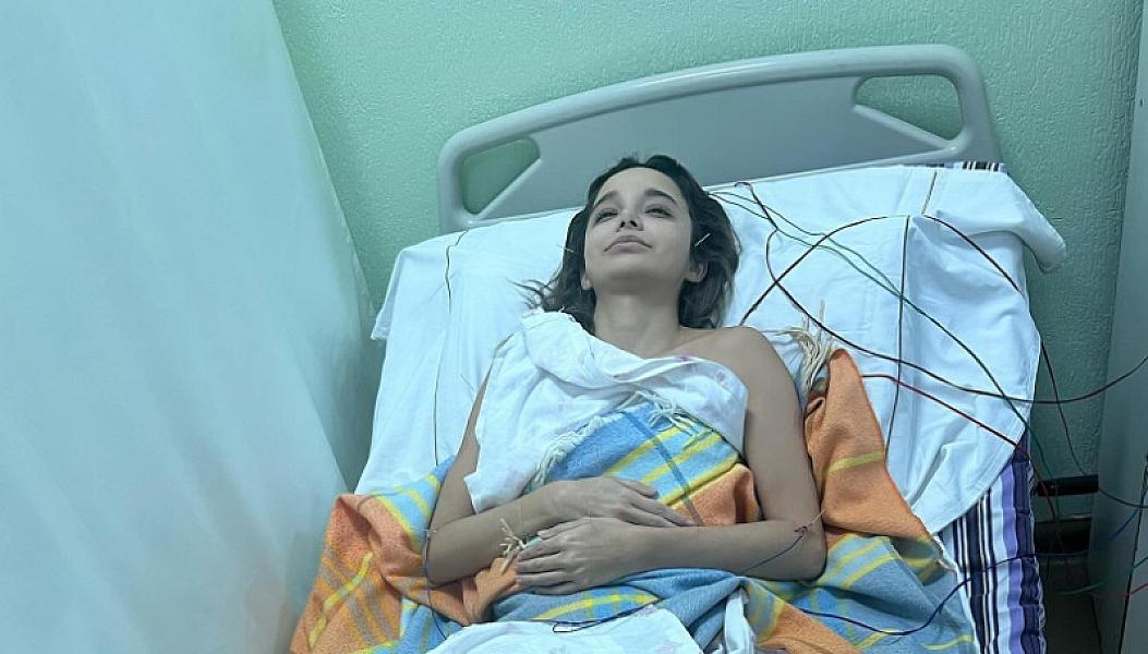 Azərbaycanlı model çıxılmaz vəziyyətdə: “Bədənim ağrılara tab gətirmir”