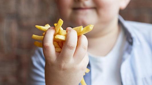 Piylənməyə meyllilik bu yaşdan formalaşmağa