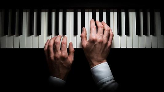 Musiqi alətindən müntəzəm istifadə