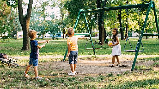 İspaniyada azyaşlı uşağı anasının razılığı olmadan