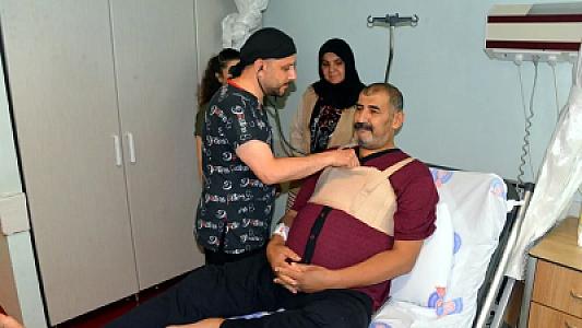 Ürək qapağı çürüdü, içi qan laxtasıyla doldu, amma sağ qaldı -