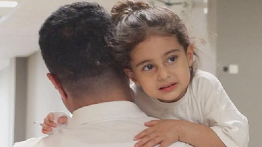 3 yaşlı uşağın orqanları bir-birinə yapışıb: