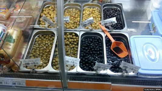 Marketlərdə satılan qara zeytun barədə