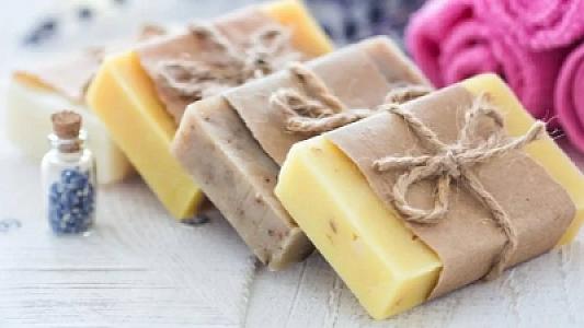 Tər qoxusunu, ekzemanı, sədəfi və göbələyi aradan qaldıran