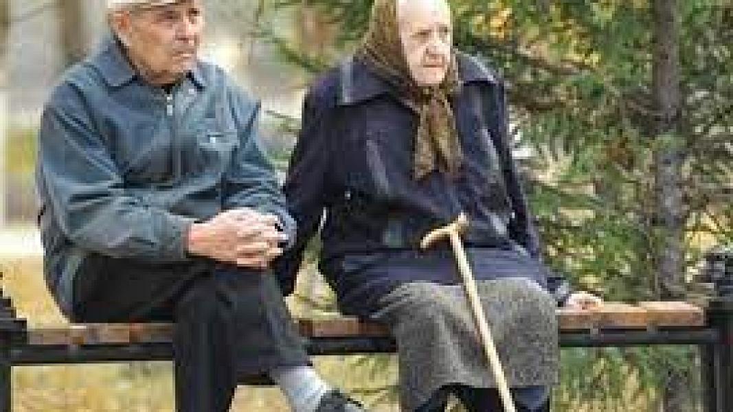 Azərbaycanda yaşı 100-dən yuxarı olan neçə pensiyaçı var? -