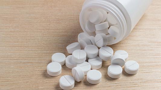 Azərbaycanda “Paracetamol” tərkibli 2 dərman vasitəsi qüsurlu çıxdı -