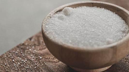 Diyetoloq müxtəlif duz növlərini müqayisə etdi: