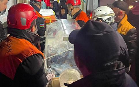 Yanğına görə təxliyə olunan 26 körpə KTM-ə yerləşdirilib,