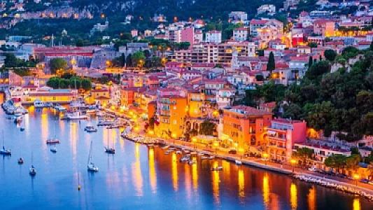 Dəniz kənarında yaşamağın