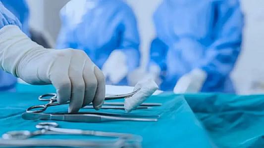 Plastik cərrahlara rüşvətlə sertifikat verən vəzifəli şəxslər -