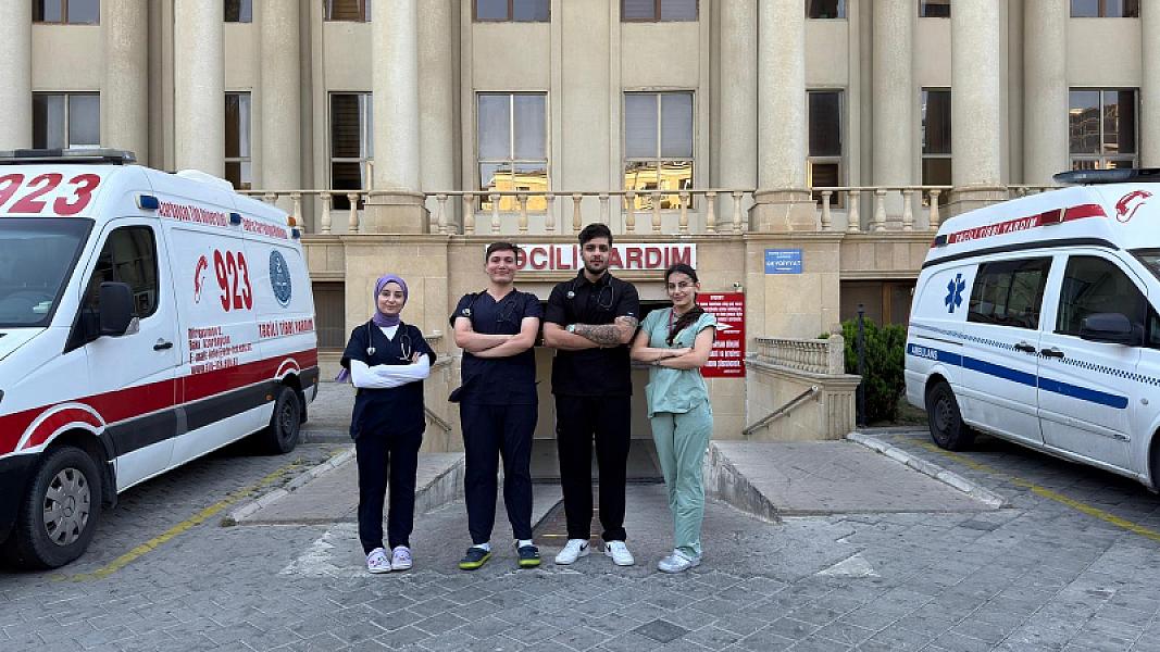 Üsküdar Universitetinin Tibb fakültəsinin tələbələri Azərbaycanda