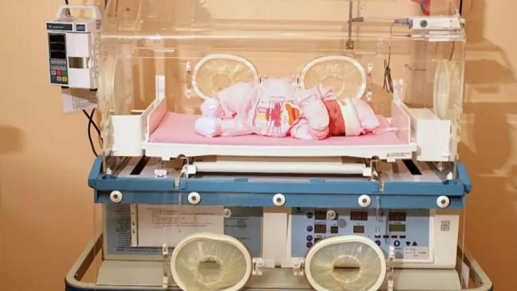 Yeni Klinikada küvəzlərin