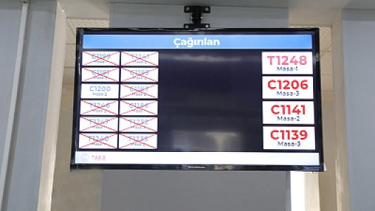 Kliniki Tibbi Mərkəzdə elektron növbə sistemi