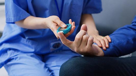 Diabetin inkişafının xəbərdarlıq əlamətləri