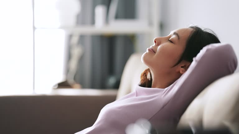 Psixoloq bir dəqiqəyə stressdən qurtulmağın