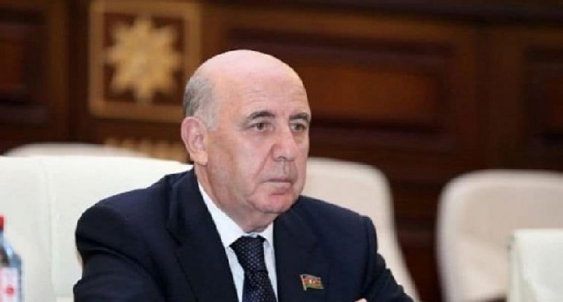 Komitə sədri sertifikatı olmayan