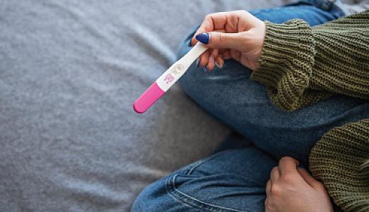 Qadınlarda beyin silkələnməsi hamilə qalma 