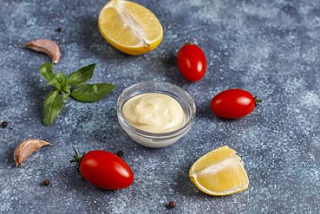 Həkim mayonezin müntəzəm istifadəsinin əsas 