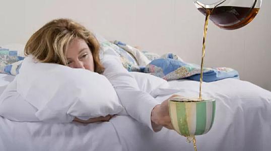 Qəhvə içmədən günə başlaya bilməyənlər,