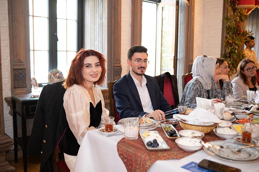 Jurnalistika və Media sahəsində çalışan qadınlar üçün - 5
