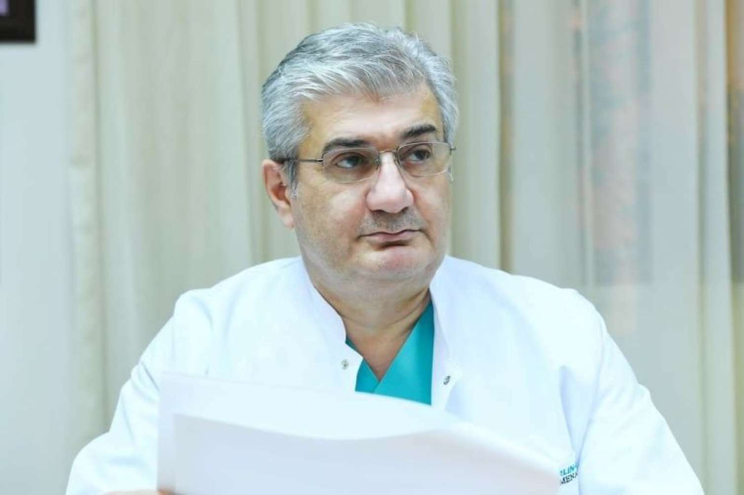 Uroloji Xəstəxananın direktoru və baş həkimi