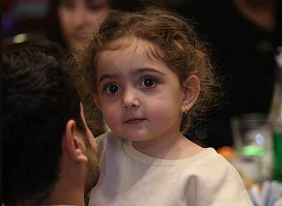 Balaca Kövsər SMA xəstəliyindən əziyyət çəkir -