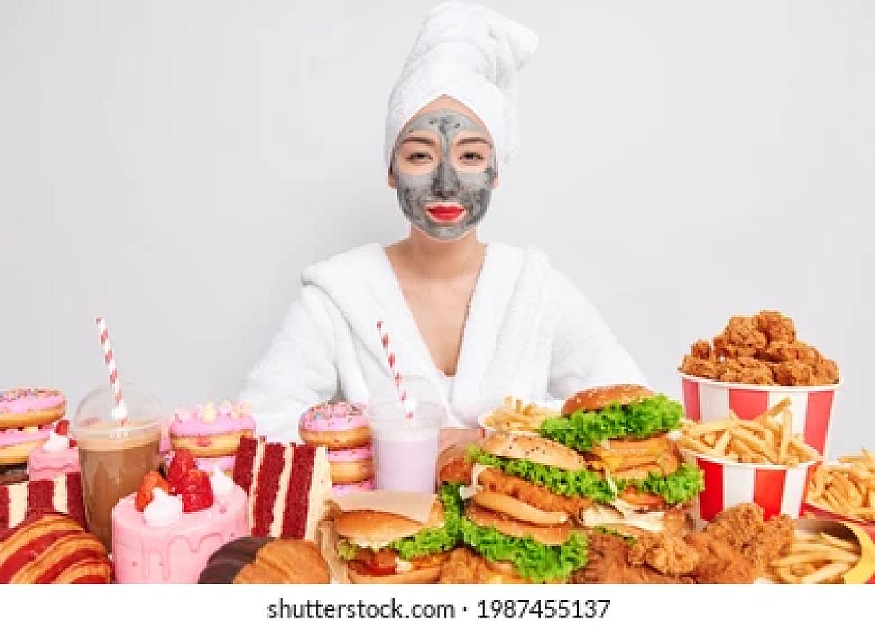 Fast food və hazır qidalar dəriyə zərər vurur – 