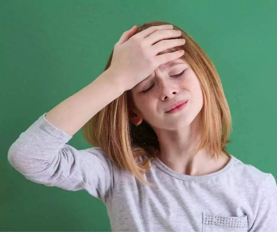 Uşaqlarda baş ağrısına diqqət – Ciddi xəstəliklərin