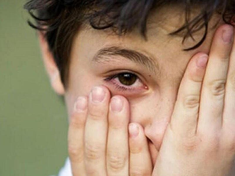 Allergik rinit: Yay və payız aylarında uşaqlarda