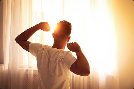 Səhəri enerjili başlamağın sadə sirri: Günü belə açan insanlar