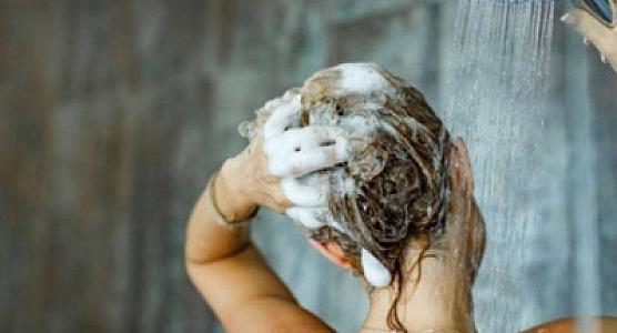 Şampuna yarım çay qaşığı əlavə edin -