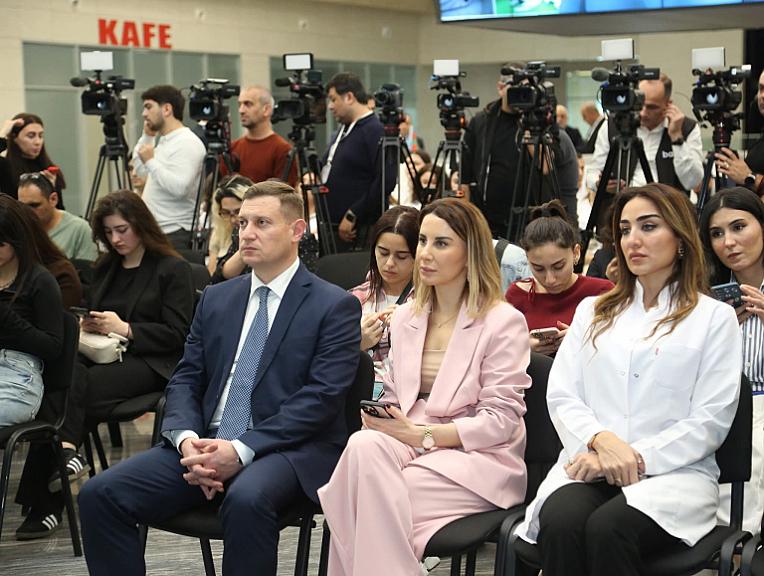 Yeni Klinikada yaradılan Yeni Robotik Reabilitasiya və Sümük İliyi Transplantasiyası mərkəzlərinin fəaliyyətinə dair - 5