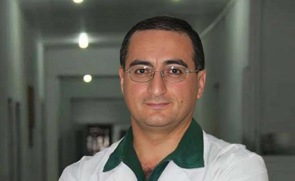 SSRİ bayrağı ilə yürüşə cəhd edən