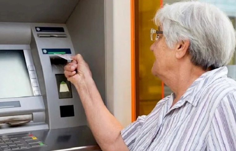 Baş nazirdən əmək pensiyaları ilə bağlı -