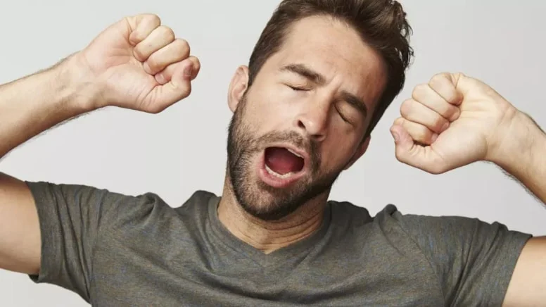 Əsnəyəndə bədəninizdə nə baş verdiyini eşidəndə