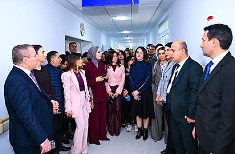 Media nümayəndələri Xəzər Tibb Mərkəzində