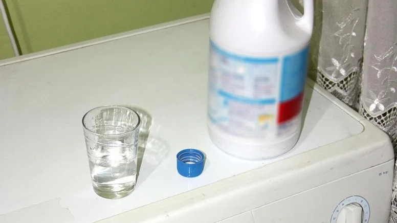 Ağardıcını bu maddə ilə qarışdırmaq